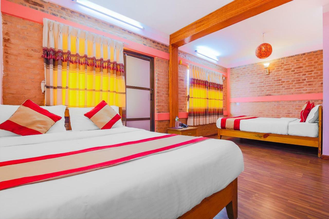 Hotel Everest Window View Nagarkot Exterior foto